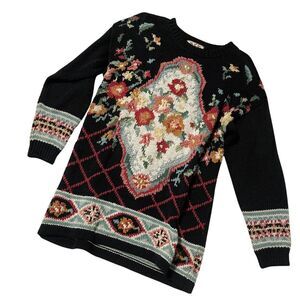 Heirloom Women's vintage floral sweater
